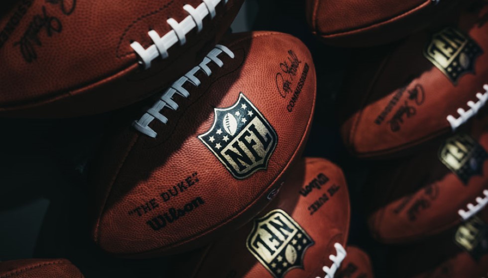 Final Week Frenzy: NFL 2023 Season's Climactic End